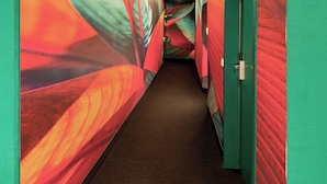 Hallway - Rugs Hotel Augsburg, Trademark Collection by Wyndham (Augsburg)