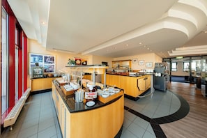 Daily buffet breakfast (EUR 17.00 per person)