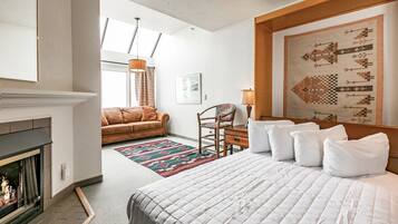 1 habitación, escritorio, tabla de planchar con plancha y wifi gratis