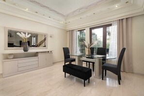 Dining - Mikaelas Pool House (Afandou)