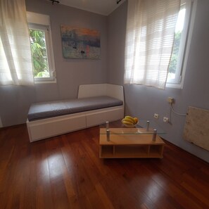 1 habitación y caja de seguridad en la habitación
