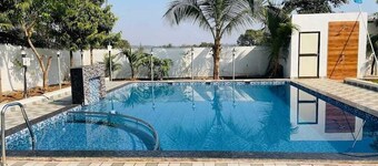 Romantic fully furnished villa w/swimming pool — 20 min from the Kalyan City, MH