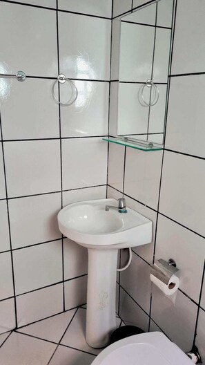 Shower, free toiletries, towels, soap