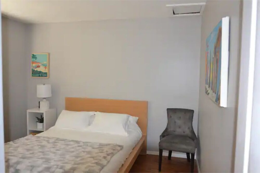 Beautiful front apartment/duplex beach close Lomita Vrbo