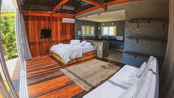 Desk, laptop workspace, free WiFi, bed sheets