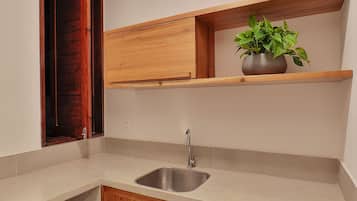 客房 | 鍋具/餐盤/廚房用品、冷凍庫、中島式廚房