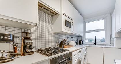 Newly renovated 1 bedroom modern apartment London