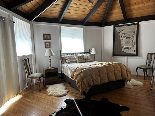 RustRidge House, two bedroom two bath home