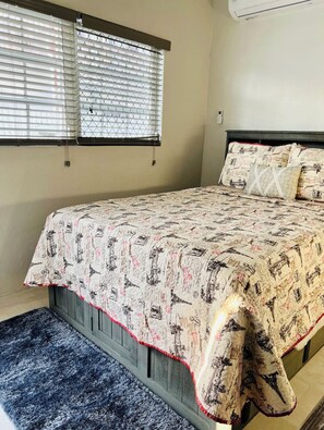 1 bedroom, iron/ironing board, free WiFi, bed sheets - Cozy studio #5 with pool near beach  VRBO (Nassau)
