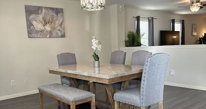 Huge Captivating Modern 5Bdr home-(The Xperience)