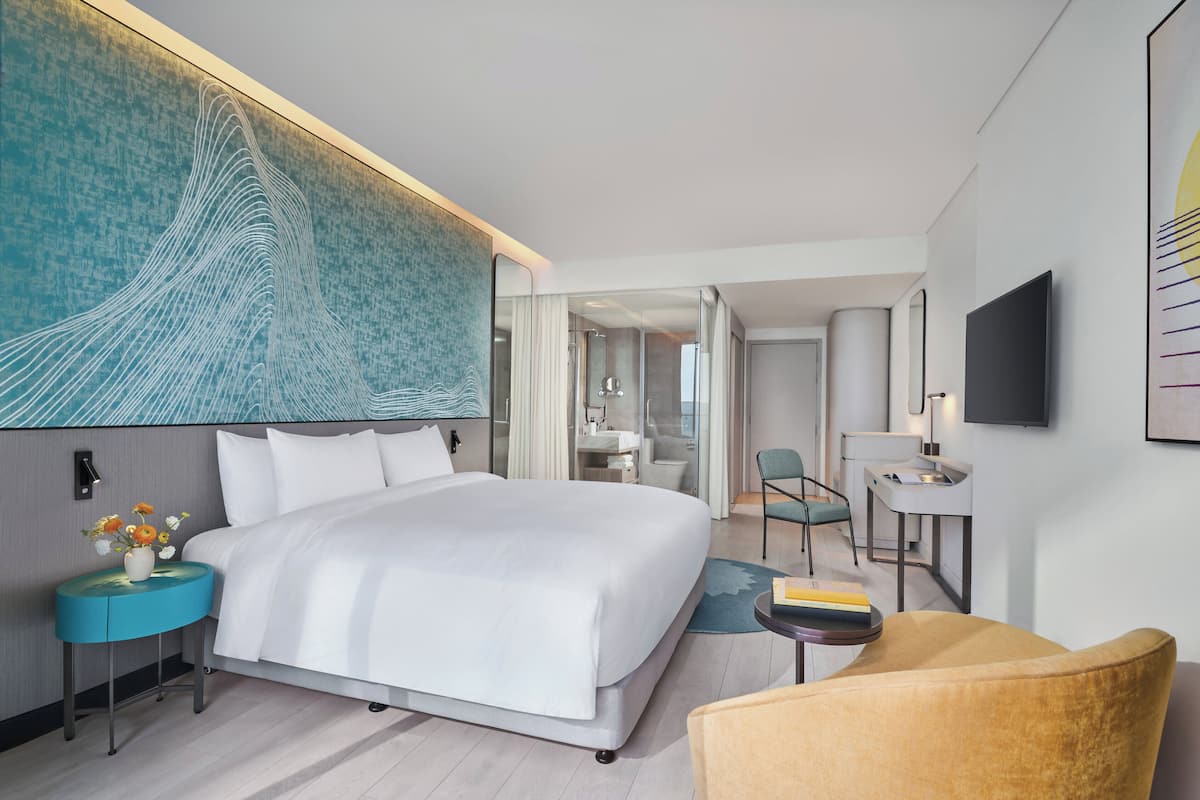 Premium bedding, minibar, in-room safe, desk