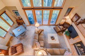 Townhome, 3 Bedrooms | BBQ/picnic area