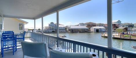 House, 4 Bedrooms | Property grounds