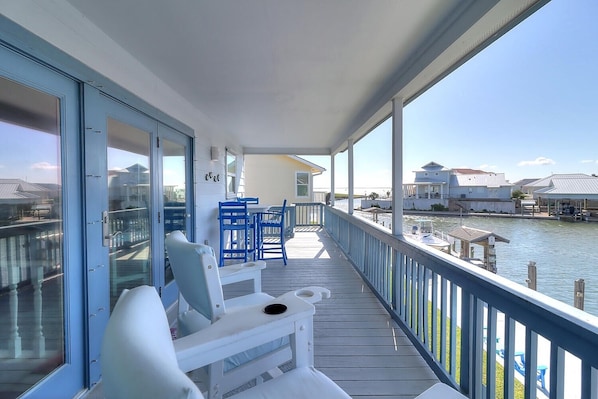 House, 4 Bedrooms | Property grounds