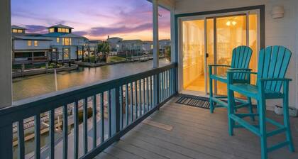 Estes Oasis 4 Bedroom Home by RedAwning