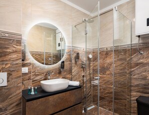 Hair dryer, towels - Beach Villa Valentina Apartment X (Okrug Gornji)