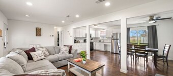 Pit Stop Paradise: Desk & Large Yard Near Speedway