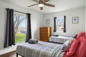 3 chambres, fer et planche à repasser, accès au Wi-Fi (inclus)