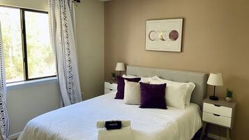 2 habitaciones, tabla de planchar con plancha y wifi gratis