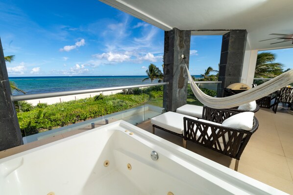 Luxury-Apartment | Balkon