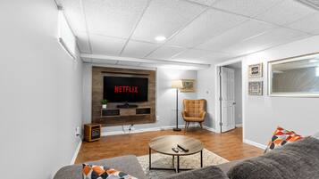 TV connectée, cheminée