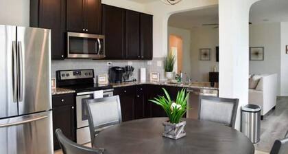 Elegant and cozy 3 bedroom/2 full bath new home