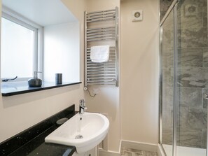 Shower - Granary (Ulverston)