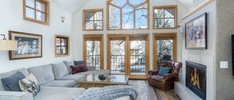 联排别墅, 3 间卧室 | 起居区