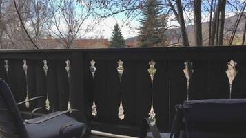 Kondominium, 2 kamar tidur | Halaman properti