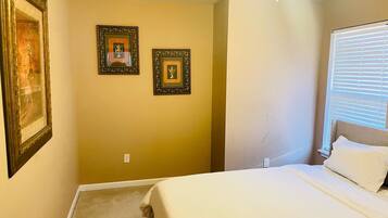 3 Schlafzimmer, Bügeleisen/Bügelbrett, kostenloses WLAN, Bettwäsche