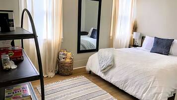 1 chambre, matelas mémoire de forme, Wi-Fi gratuit, draps fournis