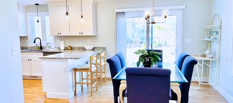 Whispering Pines | Sleeps 6 | Kingston NH