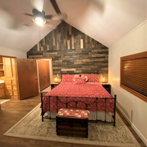 3 Schlafzimmer, Bügeleisen/Bügelbrett, kostenloses WLAN, Bettwäsche