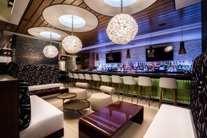 Bar (in der Unterkunft)