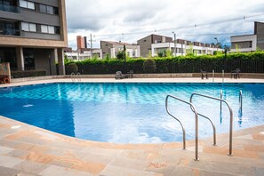 Outdoor pool - Apartamento La Savanna, Una Vista de Lujo (Antioquia)