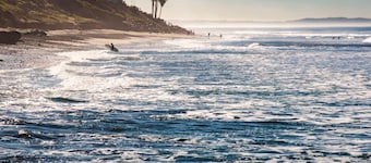 Stylish Vista Gem, Walk To Downtown, Near Beach