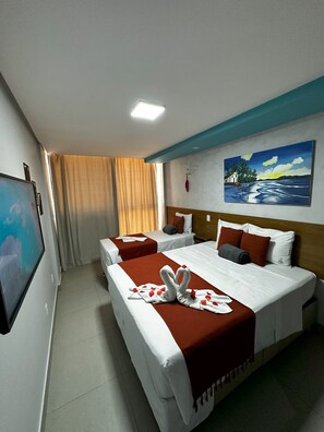 Family Economy Room | Desk, free WiFi, bed sheets - Pousada Atlantic (Ipojuca)