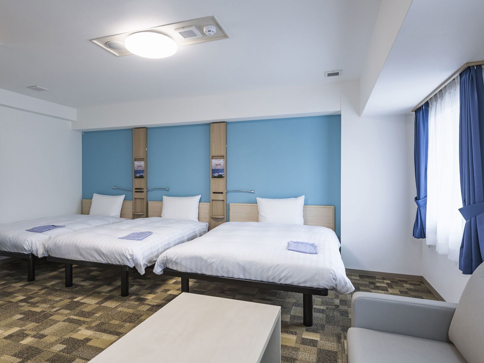 Wifi gratis y ropa de cama 