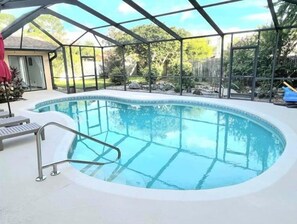 Piscine extérieure