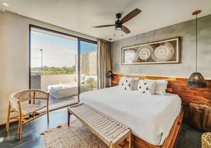 1 bedroom, desk, iron/ironing board, free WiFi - Divine 1BR PH w/ Private Pool | Spectacular Pools (Tulum)