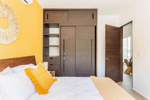 2 dormitorios, escritorio, tabla de planchar con plancha y wifi gratis