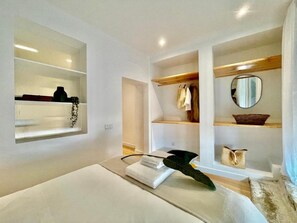 1 chambre, lit parapluie, Wi-Fi gratuit, draps fournis