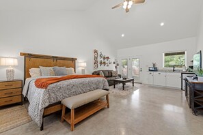 1 bedroom, iron/ironing board, WiFi