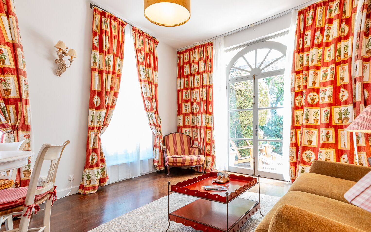 Un Cottage Romantique En Amoureux - Beaumes-de-Venise