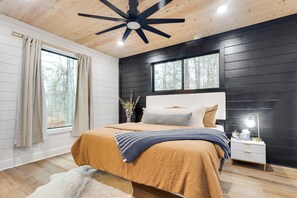 3 habitaciones, cuna de viaje, wifi gratis y ropa de cama