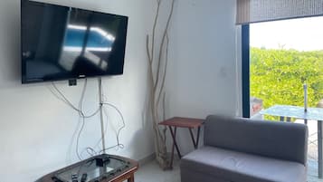 Casa familiar | Área de sala de estar | Smart TV, Netflix y servicios de streaming