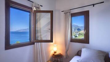 2 chambres, fer et planche Ă repasser, Wi-Fi, draps fournis