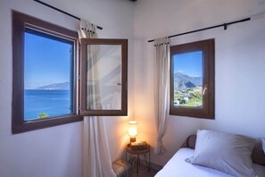 2 slaapkamers, een strijkplank/strijkijzer, wifi, beddengoed