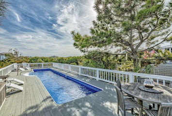 Image of Quiet street directly overlooking the beach on Bald Head Island!