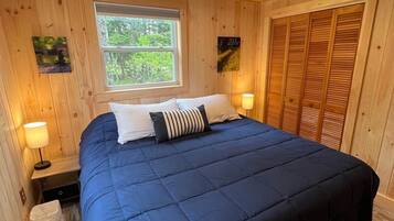 3 chambres, fer et planche à repasser, Wi-Fi, draps fournis